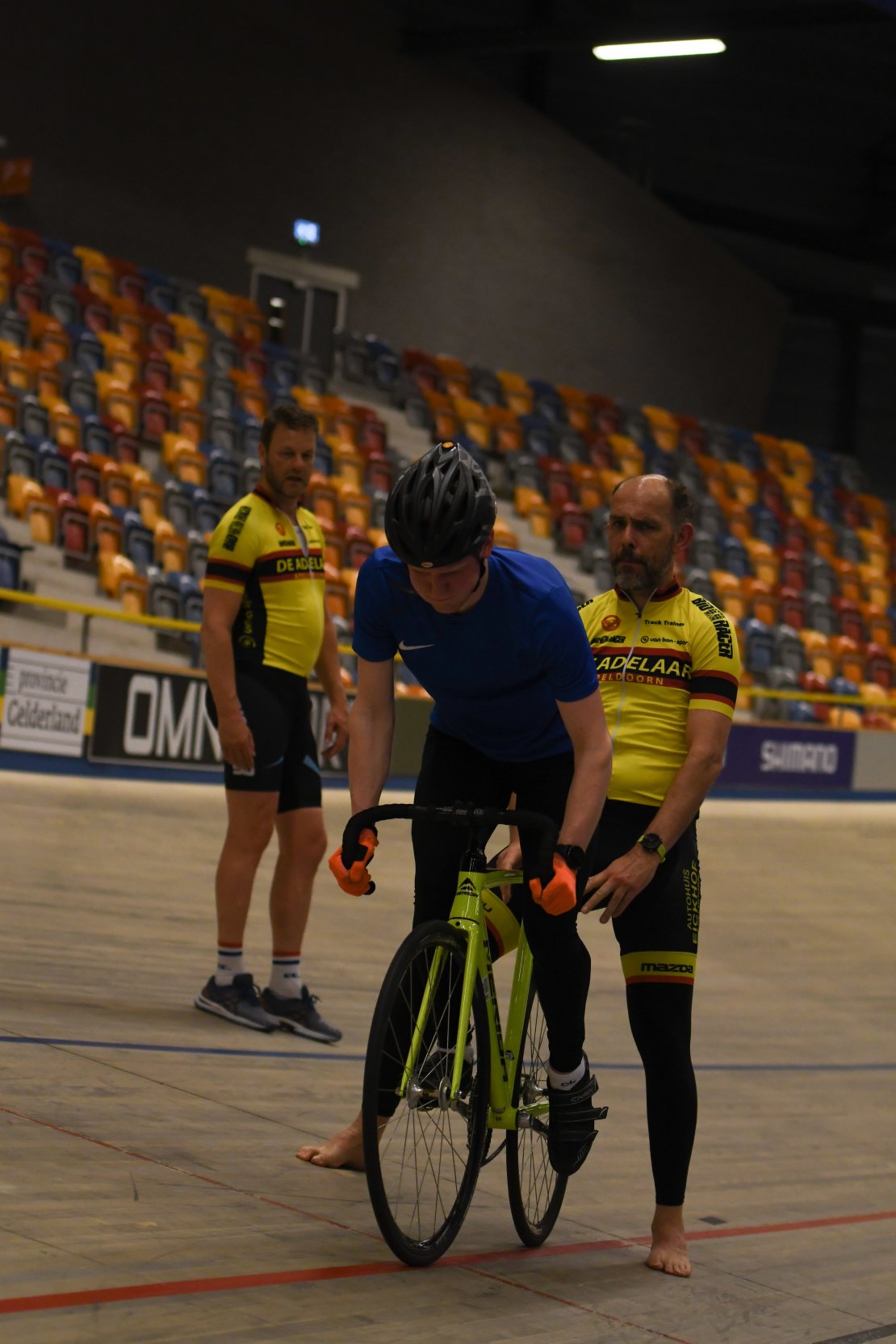 Andor Engelberts at the start of his 220m sprint